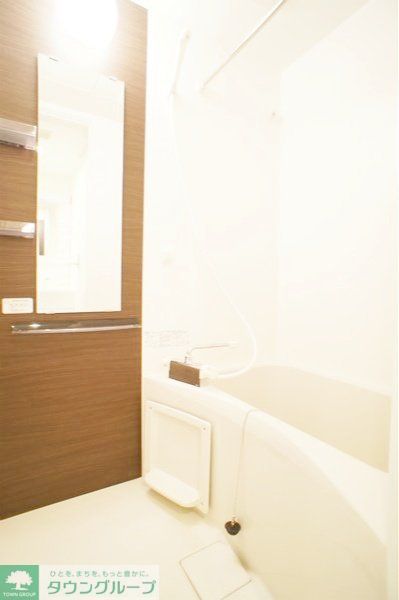 バス・シャワールーム　洗面