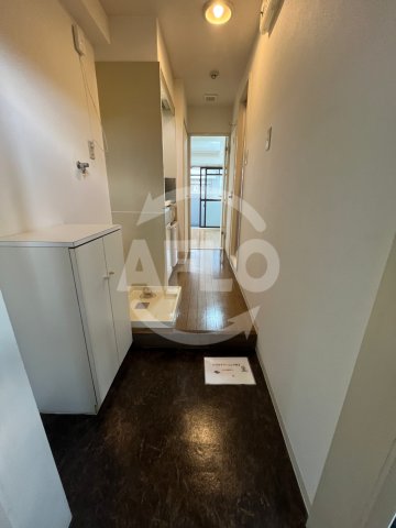 玄関　リーガル塚本II　玄関