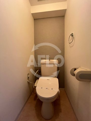 トイレ　リーガル塚本II　トイレ