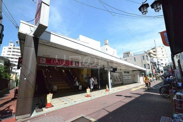 スーパー　東急ストア（スーパー）まで393m