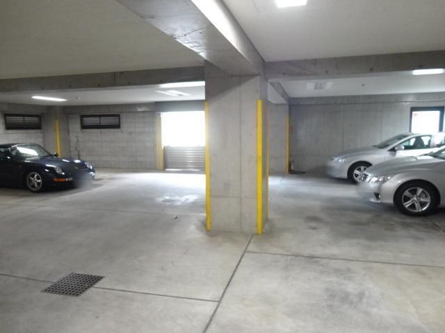 駐車場　★屋根付き駐車場です★