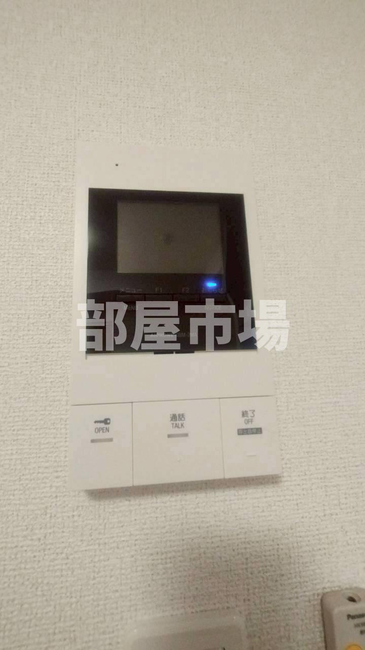 セキュリティ　モニター付きインターホン