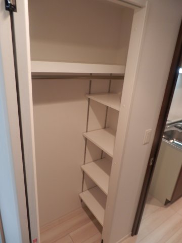 洗面設備　使いやすい洗面所です