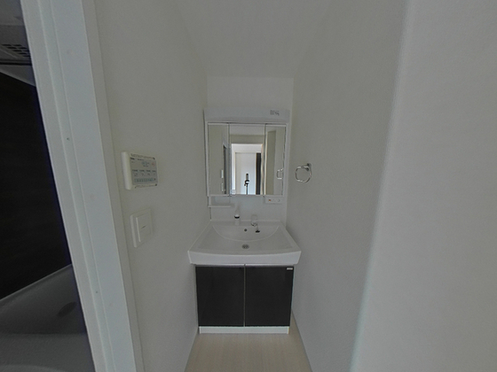洗面設備　※別部屋の写真です