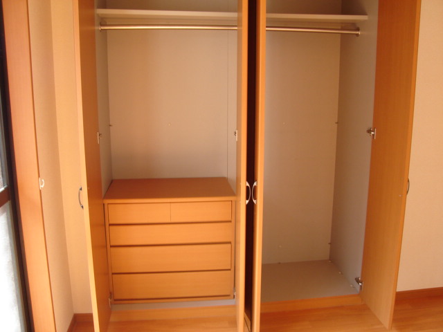 収納　クローゼット