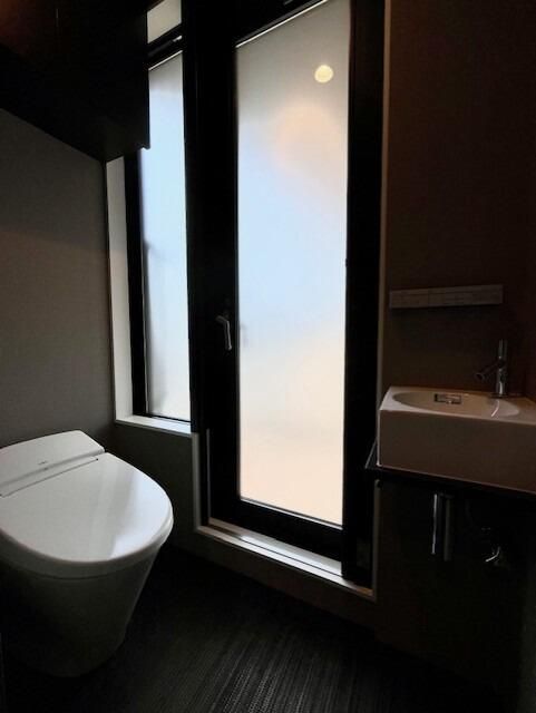 トイレ　※別部屋参照