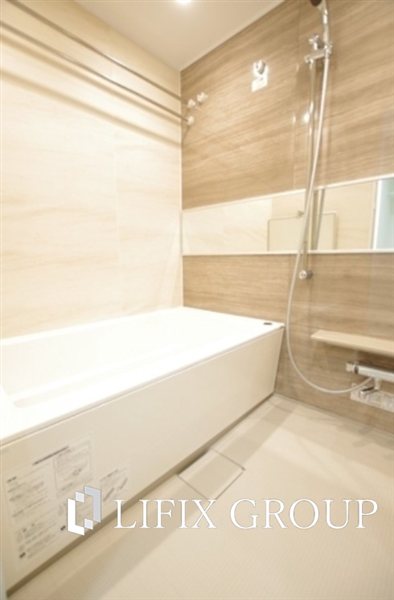 バス・シャワールーム　風呂