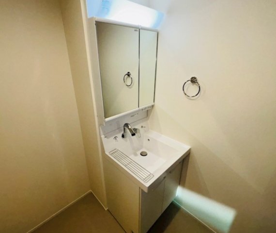 洗面設備　☆嬉しい独立洗面台☆