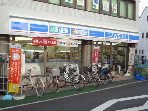 コンビニ　ローソン佐堂町3丁目店（コンビニ）まで324m