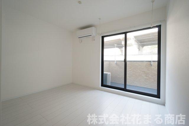 居室・リビング　物件、駅でお待ち合わせでのご案内歓迎！