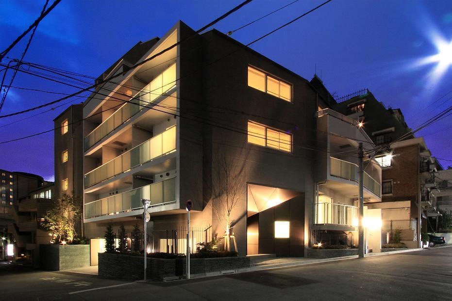 建物外観　★《見学予約受け付け中》・設備充実マンション★