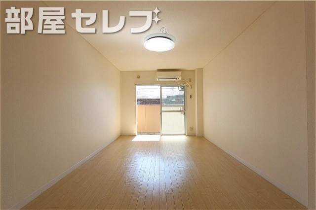 居室・リビング　２０６