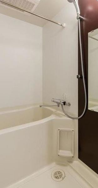 バス・シャワールーム　※別部屋参考写真