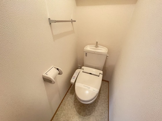 トイレ　※別部屋の写真です