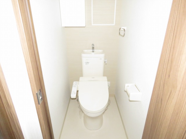 トイレ　トイレ