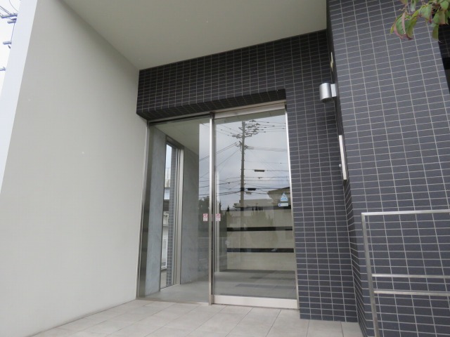 エントランス　エントランス