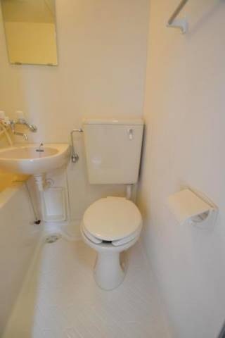 トイレ　綺麗なトイレ