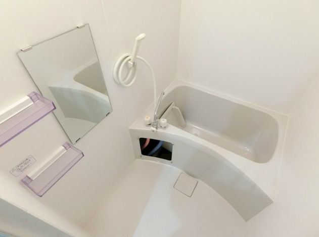 バス・シャワールーム　バス