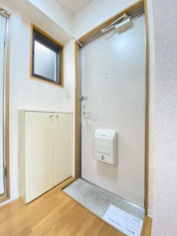 玄関　別部屋参考写真