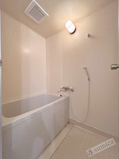 バス・シャワールーム　セパレートタイプでゆったりバスライフ♪♪