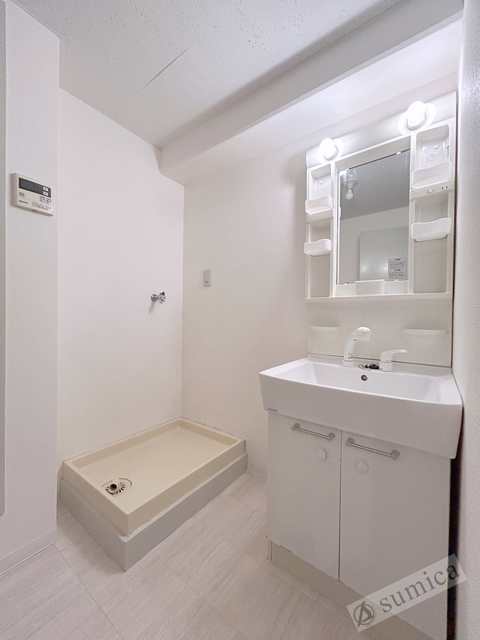 洗面設備　洗面脱衣所付き！独立洗面台が便利です♪♪