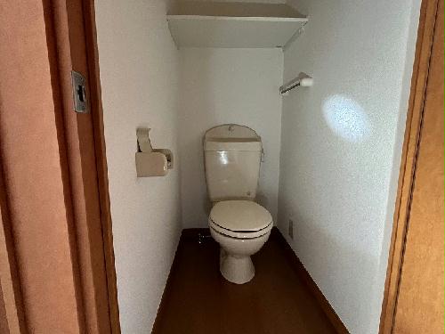 トイレ　現況優先