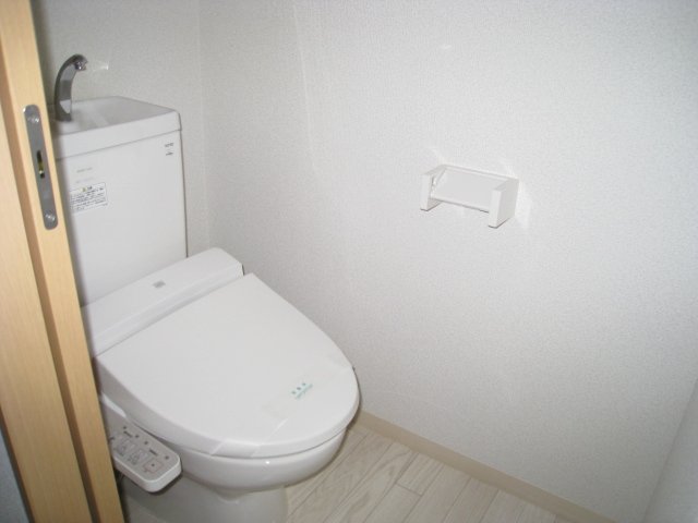 トイレ　同物件別室です。