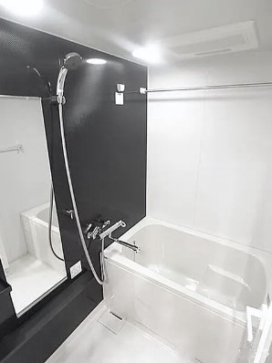 バス・シャワールーム　風呂