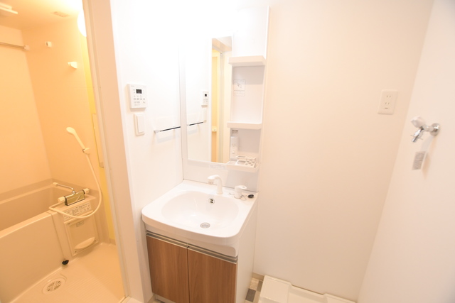 洗面設備　独立洗面台