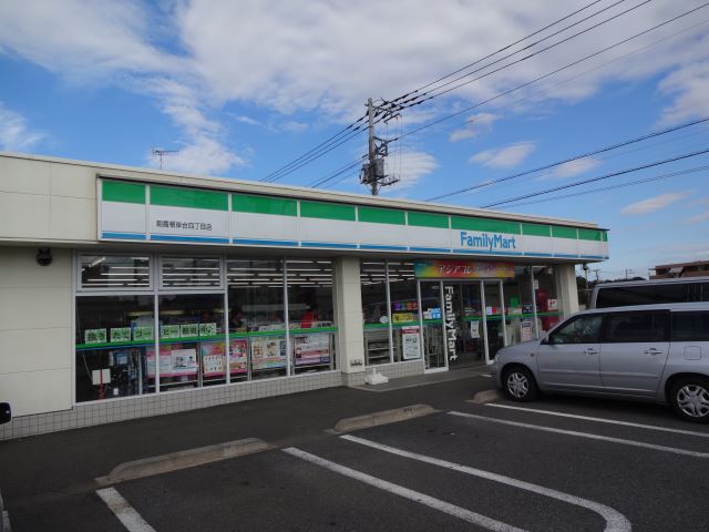 その他　ファミリーマート（その他）まで240m