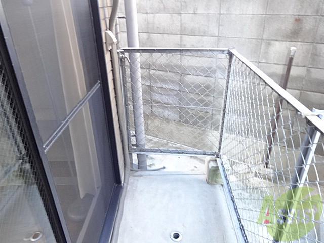 バルコニー　日当たり良好なのでお洗濯物も気持ちよく乾きますよ