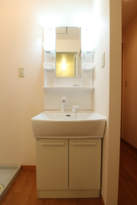 洗面設備　広い洗面スペース