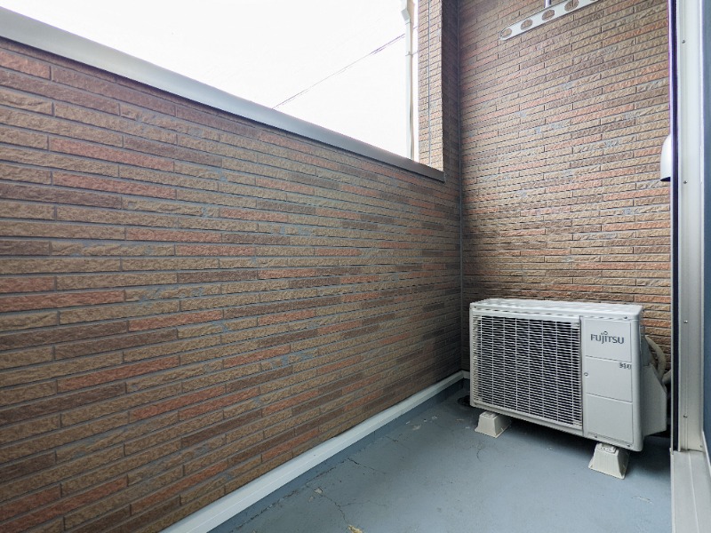 バルコニー　図面と現状に相違がある場合には現状を優先