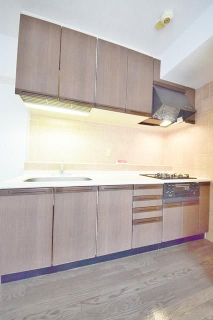 キッチン　★★リフォーム済みシステムキッチン★★