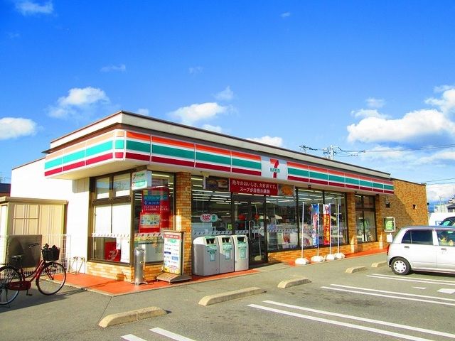 コンビニ　セブンイレブン（コンビニ）まで1100m