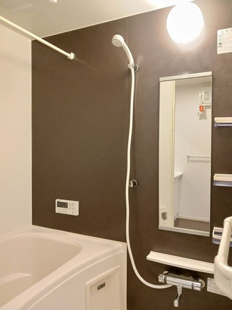 バス・シャワールーム