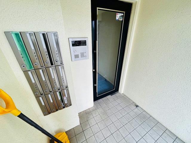 エントランス　エントランス部分