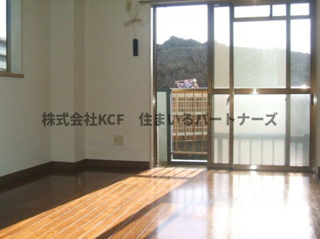 居室・リビング　居間です