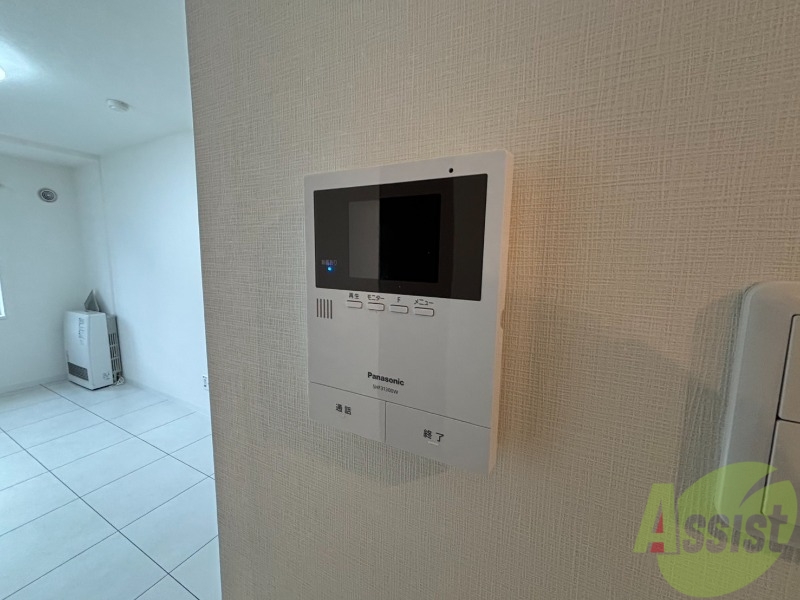 セキュリティ　インターホンで来客確認ができます。安心ですね。