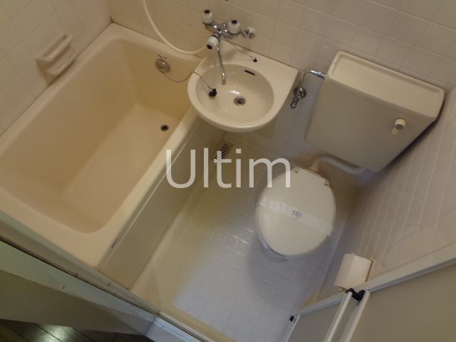 バス・シャワールーム　別部屋のお写真です。ご参考までに！