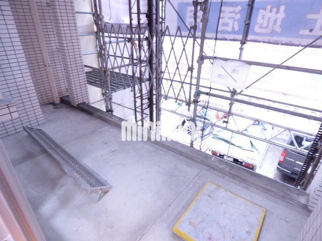 バルコニー　ベランダ