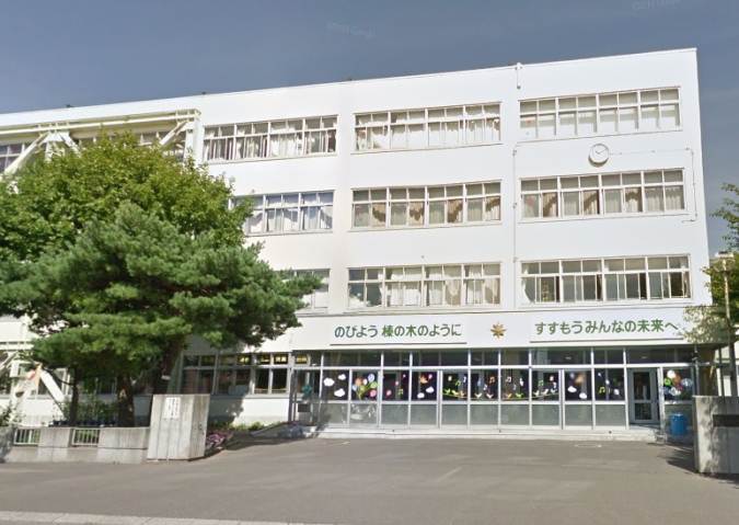 小学校　栄東小（小学校）まで412m