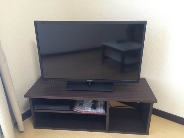 その他　シックに白と茶色の色使いでおしゃれなお部屋♪