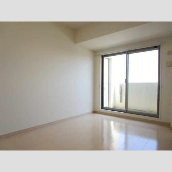 その他部屋・スペース　南側洋室