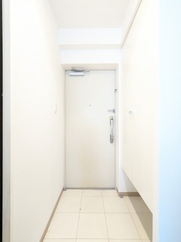 玄関　シンプルで使いやすい玄関です