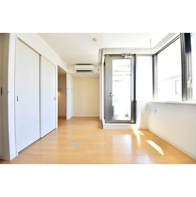 その他部屋・スペース　明るい色調の室内です