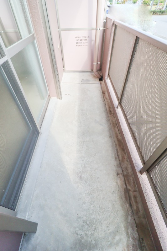 バルコニー　図面と現状に相違がある場合には現状を優先