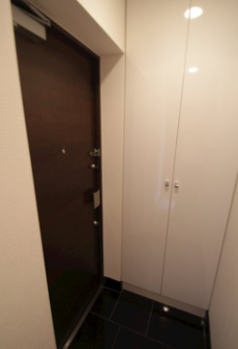 玄関　ザ・プレミアムスイートヨコハマ