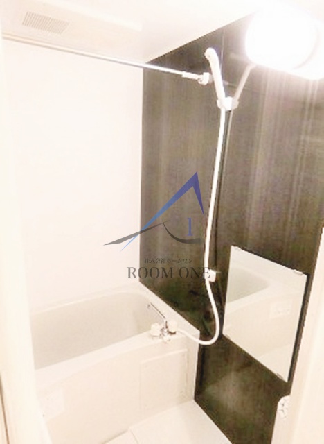 バス・シャワールーム　お風呂です。