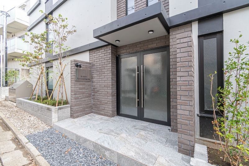 エントランス　毎日通るエントランス♪